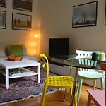 Zen Apartment